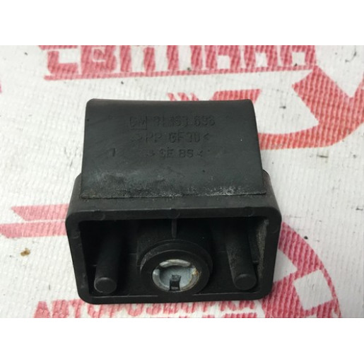 Отбойник ляды Opel Combo 2001-2011 91163696